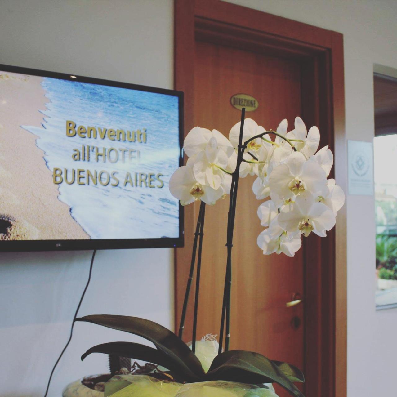 Hotel Buenos Aires 체르비아 외부 사진